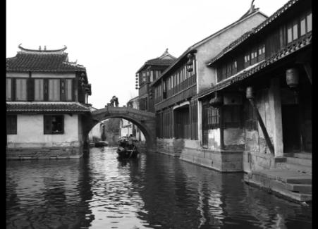 无人的神秘村